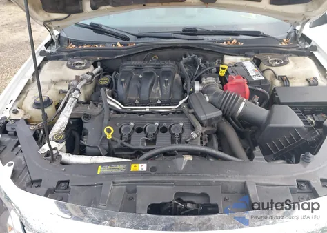 2011 Ford Fusion Sel z USA, uszkodzony, nr VIN 3FAHP0JG8BR231960